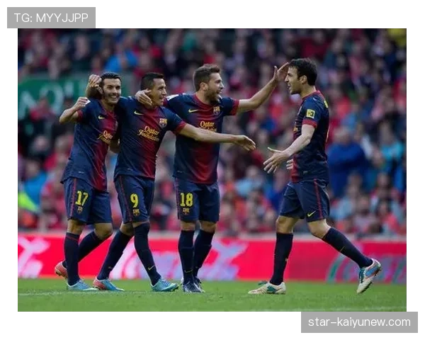 德布劳内与巴尔韦德的中场角色差异：组织核心与全能覆盖的能力边界